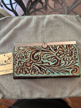 Patricia Nash Wallet